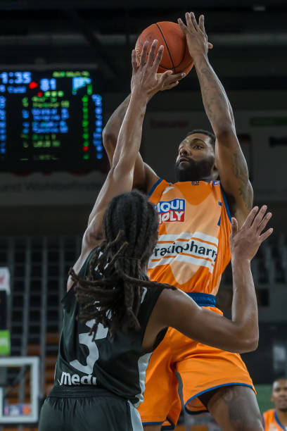 能够帮助球 能够帮助球