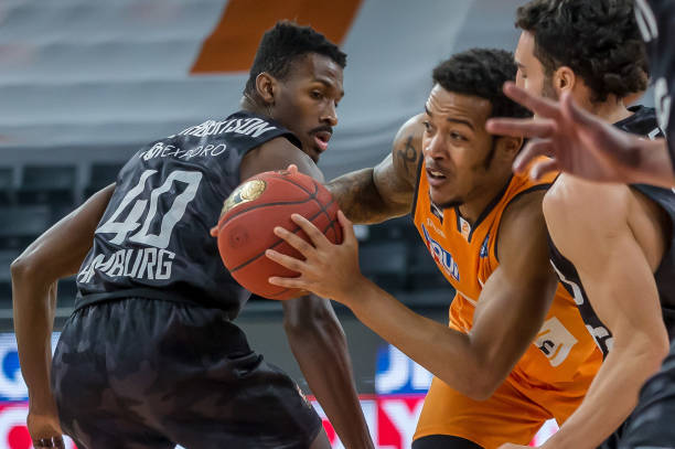 也是他们对 也是他们对